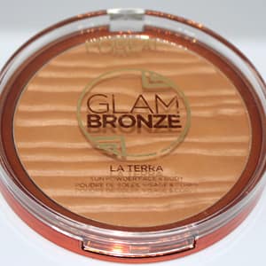 L’Oreal Glam Bronze La Terra Sunpowder face & body